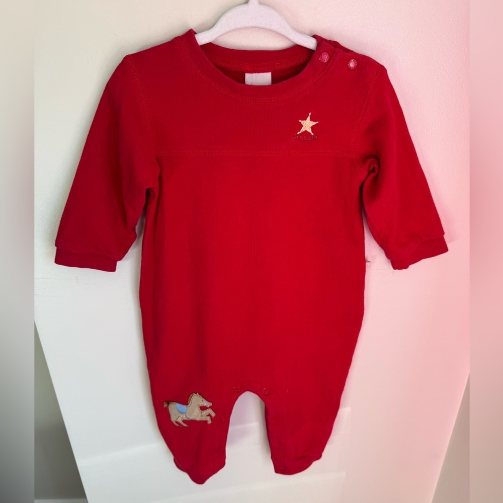 Oshkosh Baby Vintage Red Horse Themed Footie Size 12M